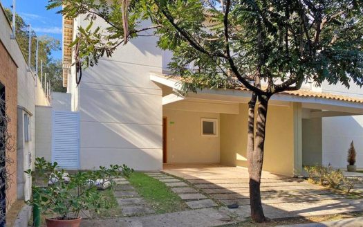 Casa em Condomínio à venda