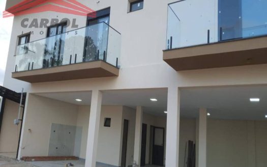 Casa em Condomínio à venda