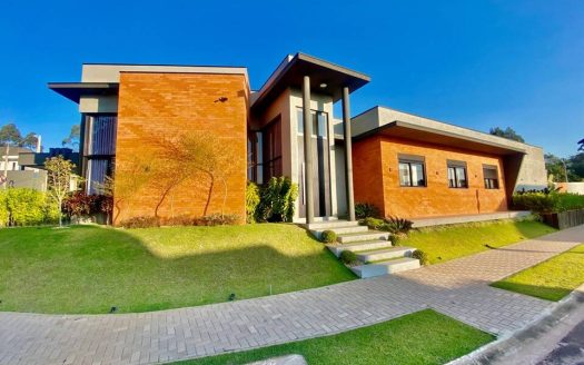 Casa em Condomínio à venda
