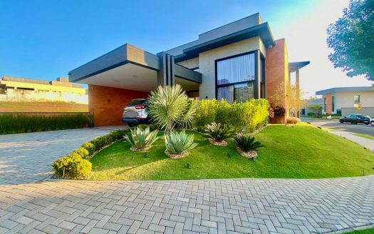 Casa em Condomínio à venda