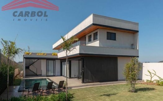 Casa em Condomínio à venda