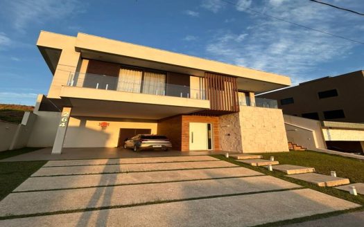 Casa em Condomínio à venda