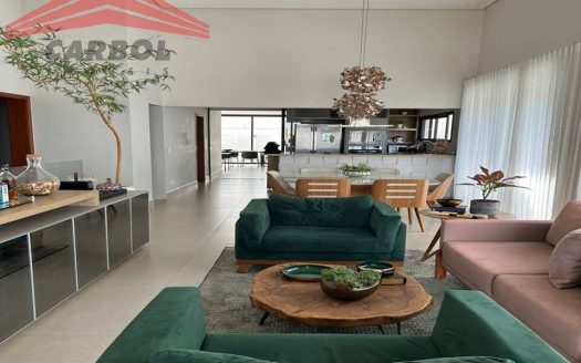 Casa em Condomínio à venda