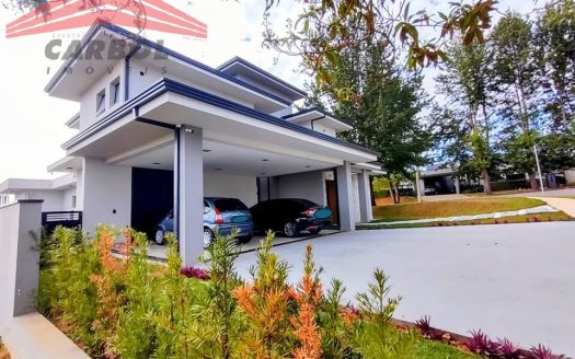 Casa em Condomínio à venda