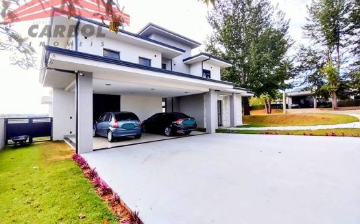 Casa em Condomínio à venda