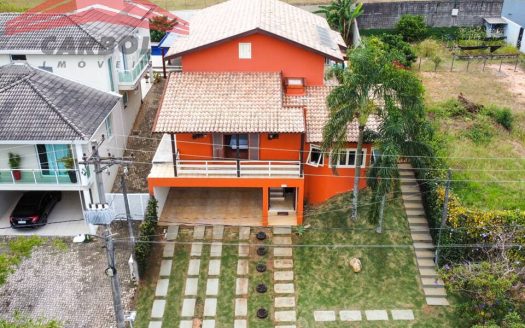 Casa em Condomínio à venda