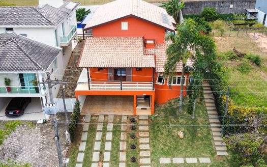 Casa em Condomínio à venda