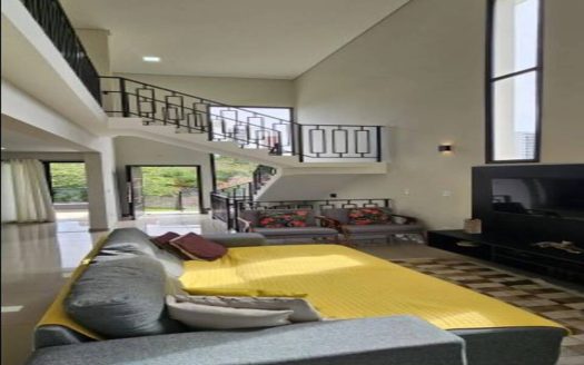 Casa em Condomínio à venda