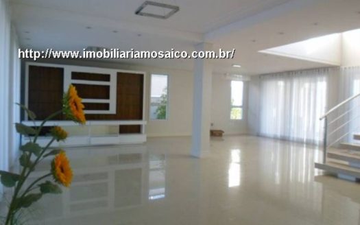 Casa em Condomínio à venda