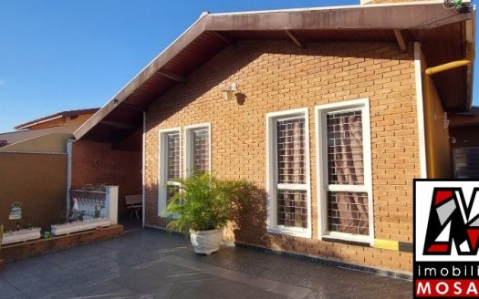 Casa à venda