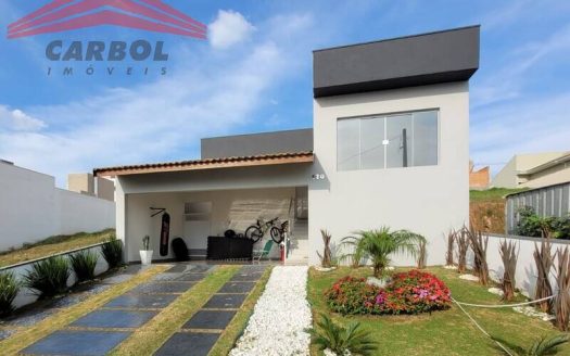 Casa em Condomínio à venda
