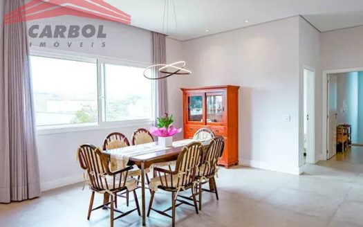 Casa em Condomínio à venda