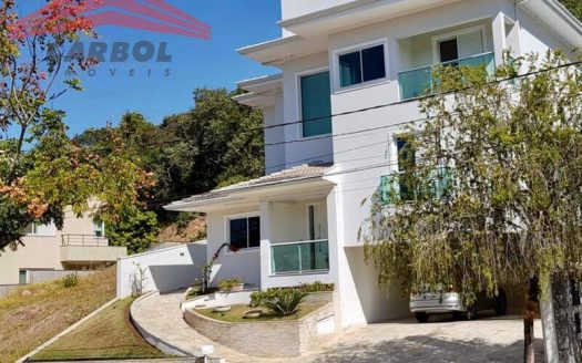 Casa em Condomínio à venda