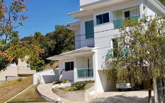 Casa em Condomínio à venda
