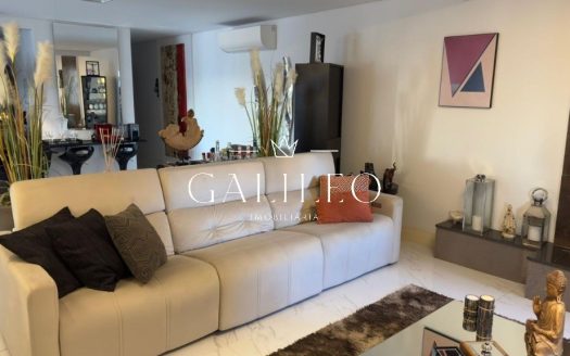Apartamento à venda