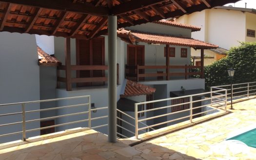 Casa em Condomínio à venda