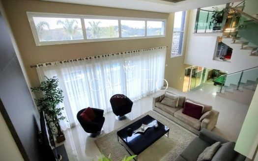 Casa em Condomínio à venda