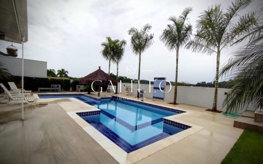 Casa em Condomínio à venda