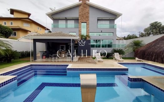 Casa em Condomínio à venda