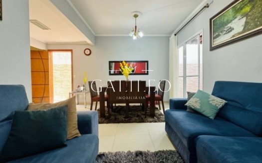 Casa em Condomínio à venda
