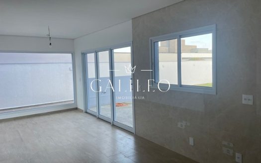 Casa em Condomínio à venda