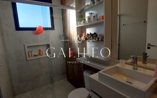 Casa em Condomínio à venda
