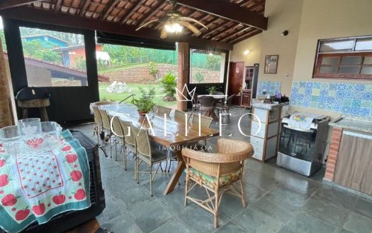 Casa em Condomínio à venda
