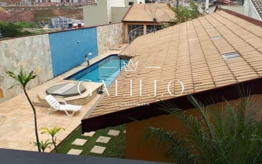 Casa em Condomínio à venda