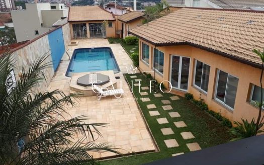 Casa em Condomínio à venda