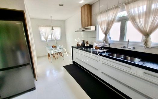 Casa em Condomínio à venda