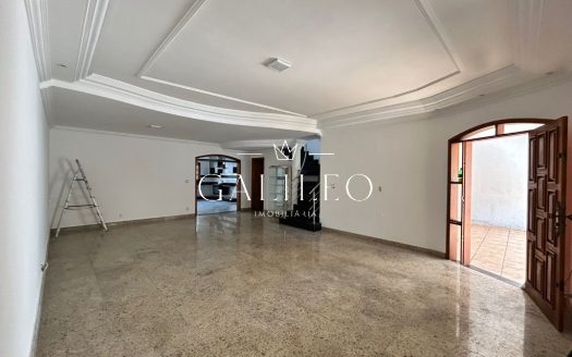 Casa à venda