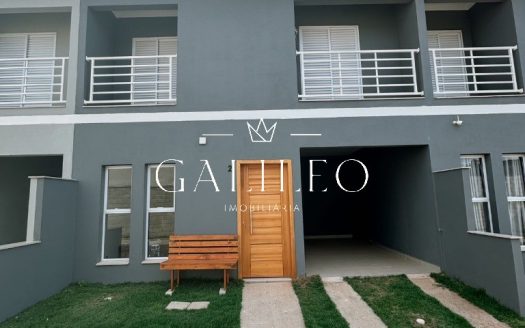 Casa em Condomínio à venda