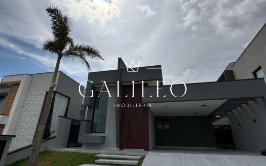 Casa em Condomínio à venda