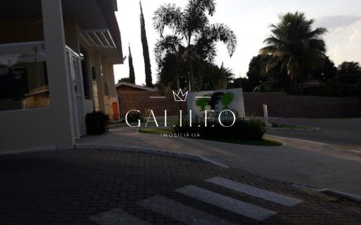 Casa em Condomínio à venda
