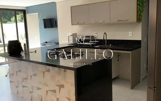 Casa em Condomínio à venda