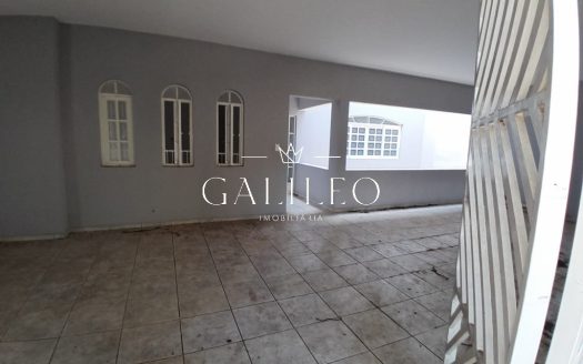Casa à venda