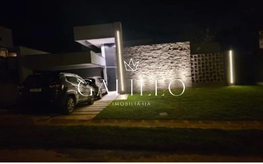 Casa em Condomínio à venda
