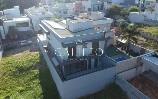 Casa em Condomínio à venda