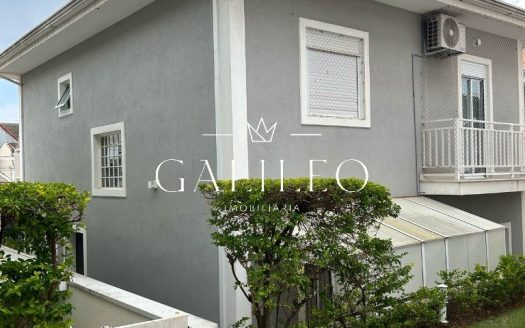 Casa em Condomínio à venda