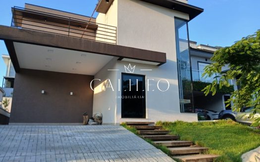 Casa em Condomínio à venda