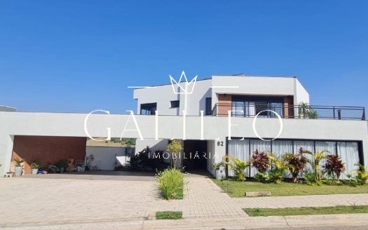 Casa em Condomínio à venda