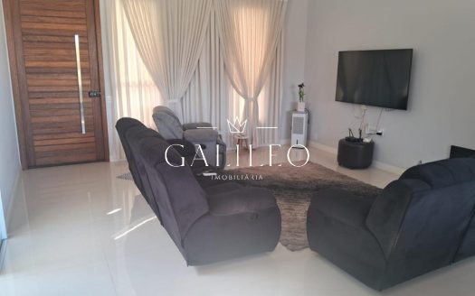 Casa em Condomínio à venda