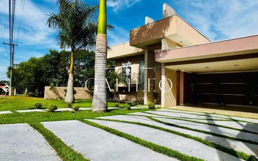 Casa em Condomínio à venda