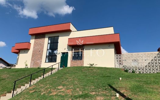 Casa em Condomínio à venda