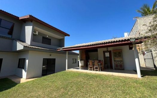 Casa em Condomínio à venda