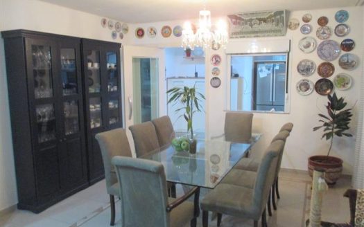Casa em Condomínio à venda