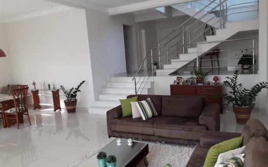 Casa em Condomínio à venda