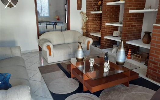 Casa à venda