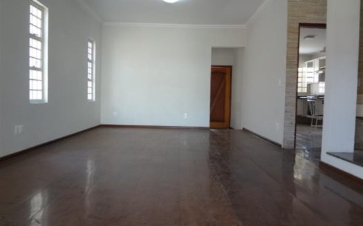 Casa à venda