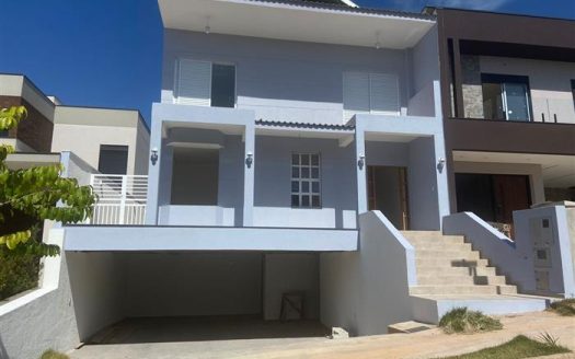 Casa em Condomínio à venda